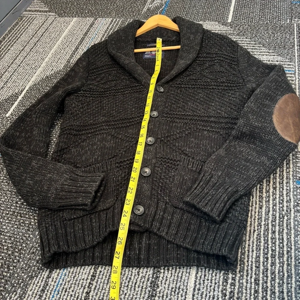 American Eagle Men’s Medium Cardigan Shawl Collar Charcoal Sweater Elbow patches